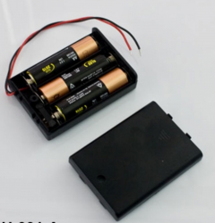Battery Holder 3xAA with Cover - Thumbnail